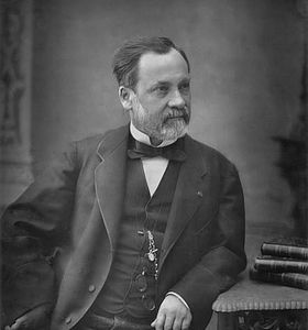 Photo en noir et blanc de Louis Pasteur