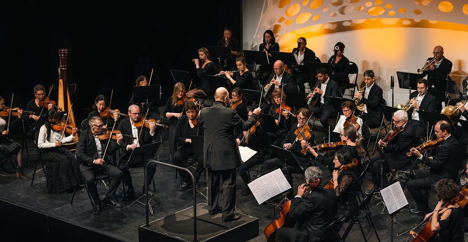 Photo d'ensemble de l'Orchestre Melun Val de Seine au Mas le 18 décembre 2022